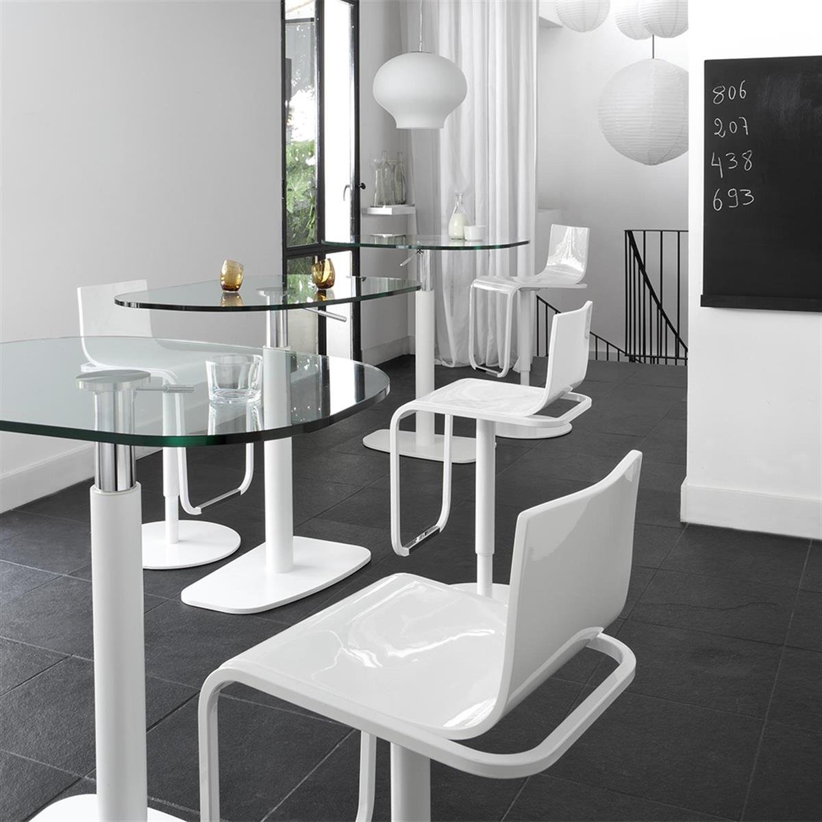 Ligne Roset Jolie White Bar Sandalyesi