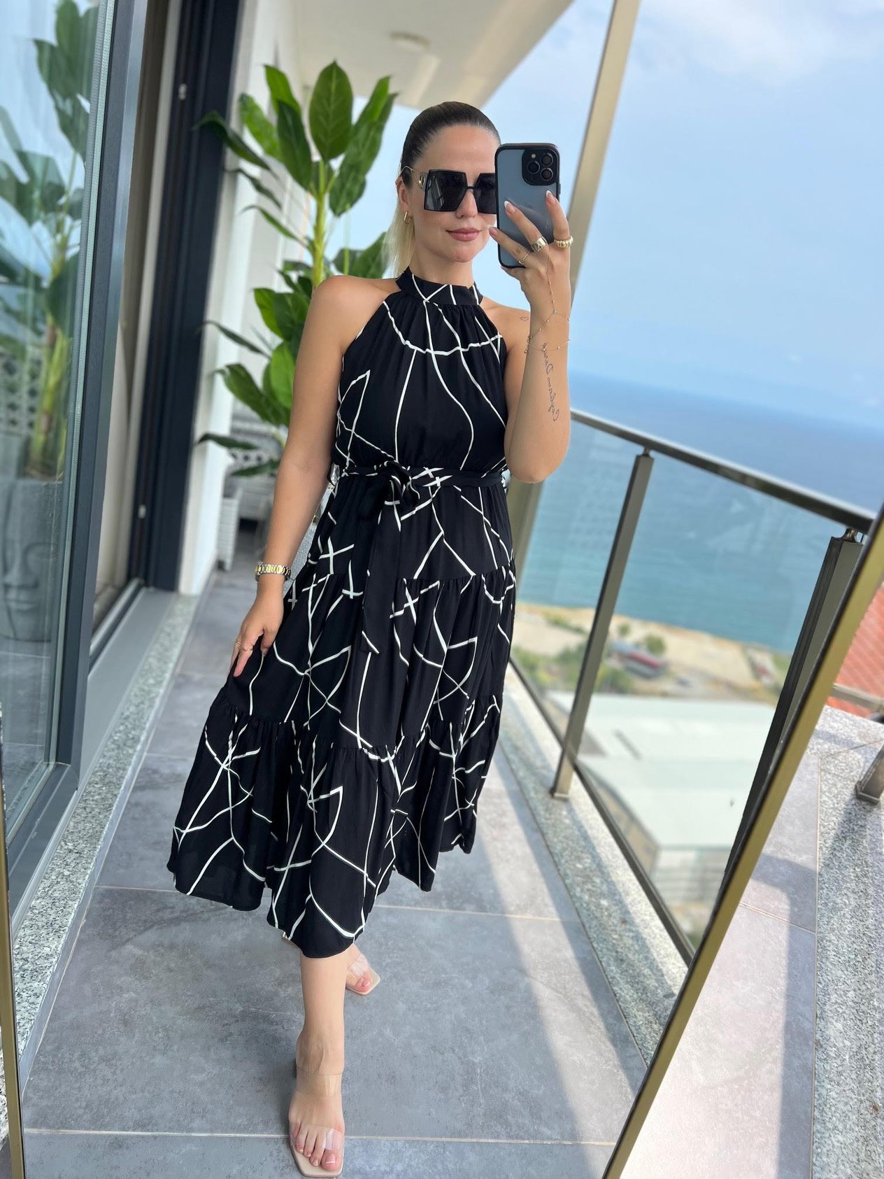 07 Halter Yaka Elbise ÇİZGİLİ