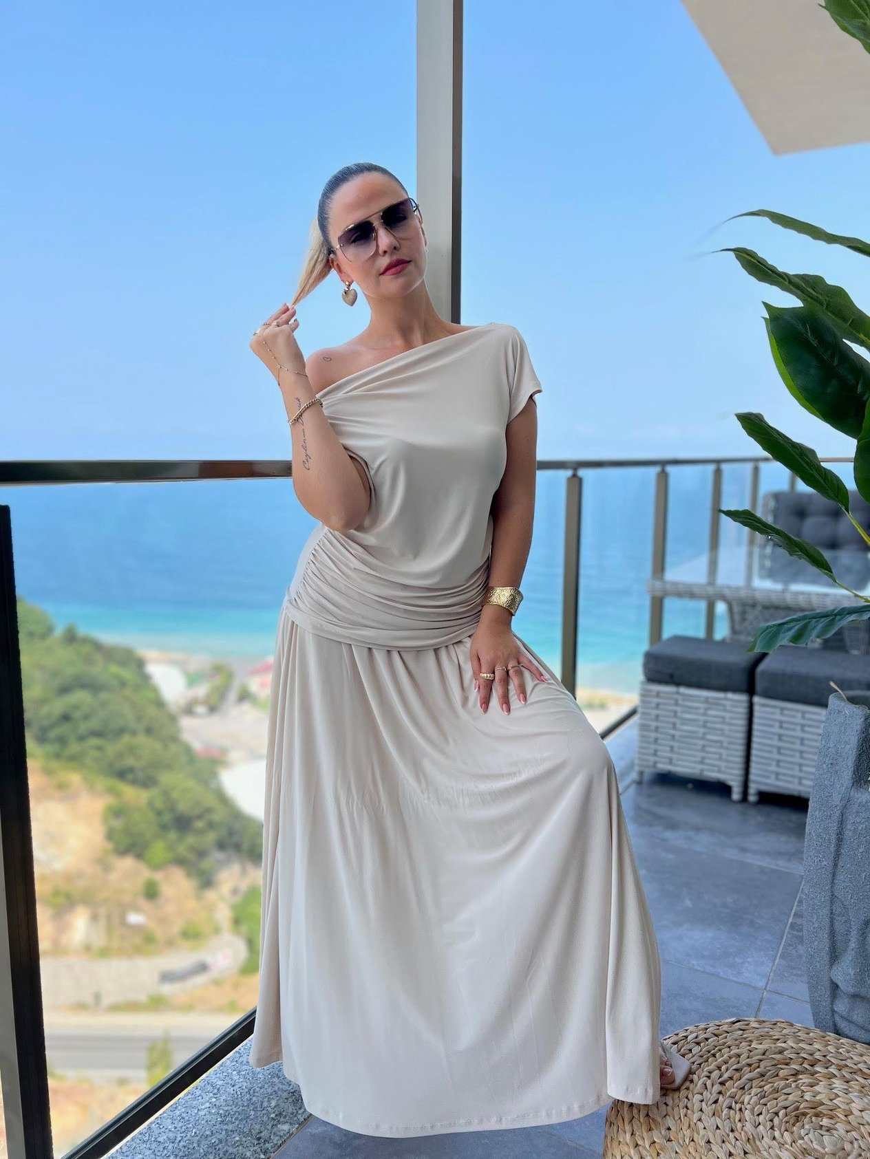 279118 Sandy Kumaş Etekli Takım KREM