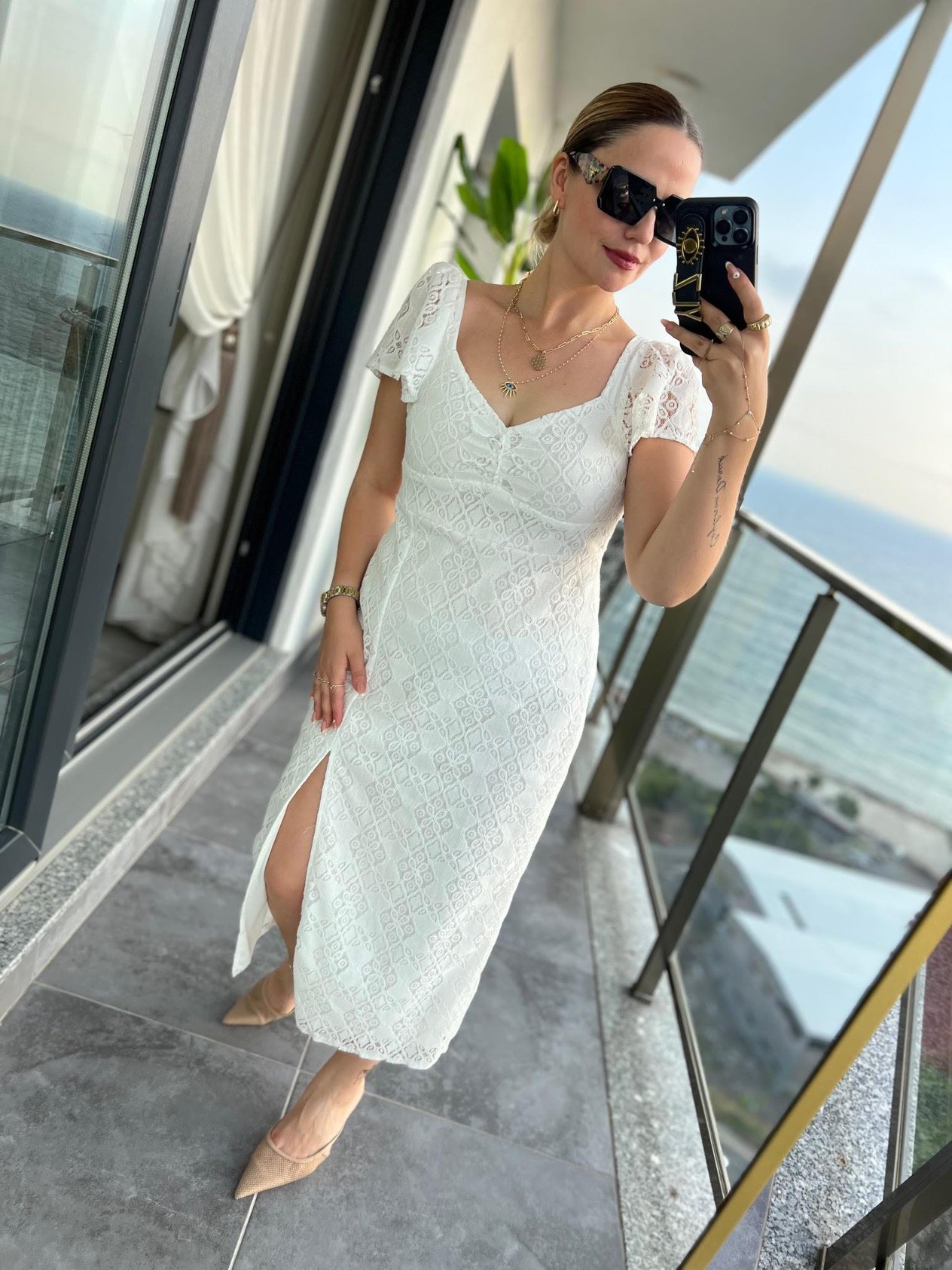 3423 Dantelli Yırtmaçlı Elbise BEYAZ