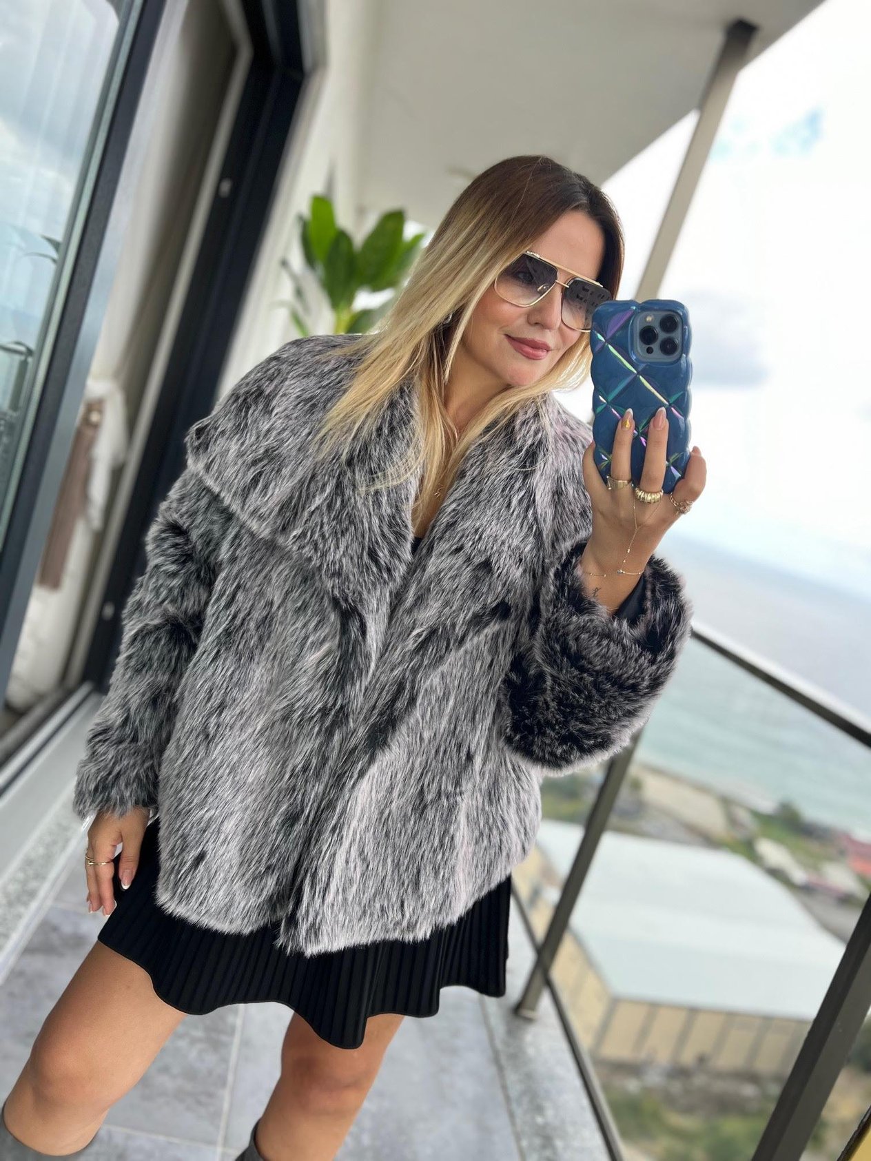 4105 Kısa Madonna Kürk GRİ