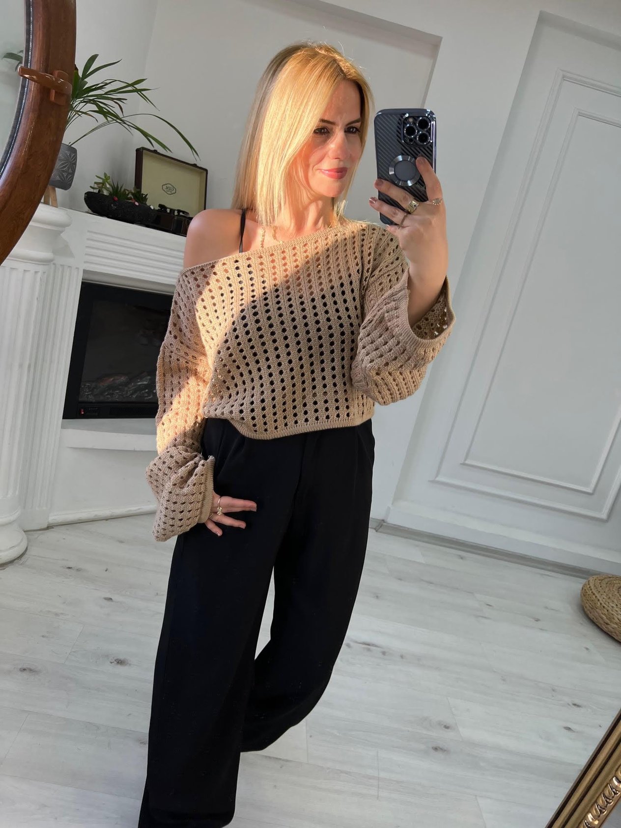 Triko Crop BEJ