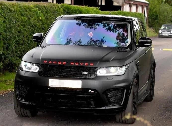 RANGE ROVER SPORT ÖN KAPUT ÜSTÜ YAZI MAT KIRMIZI