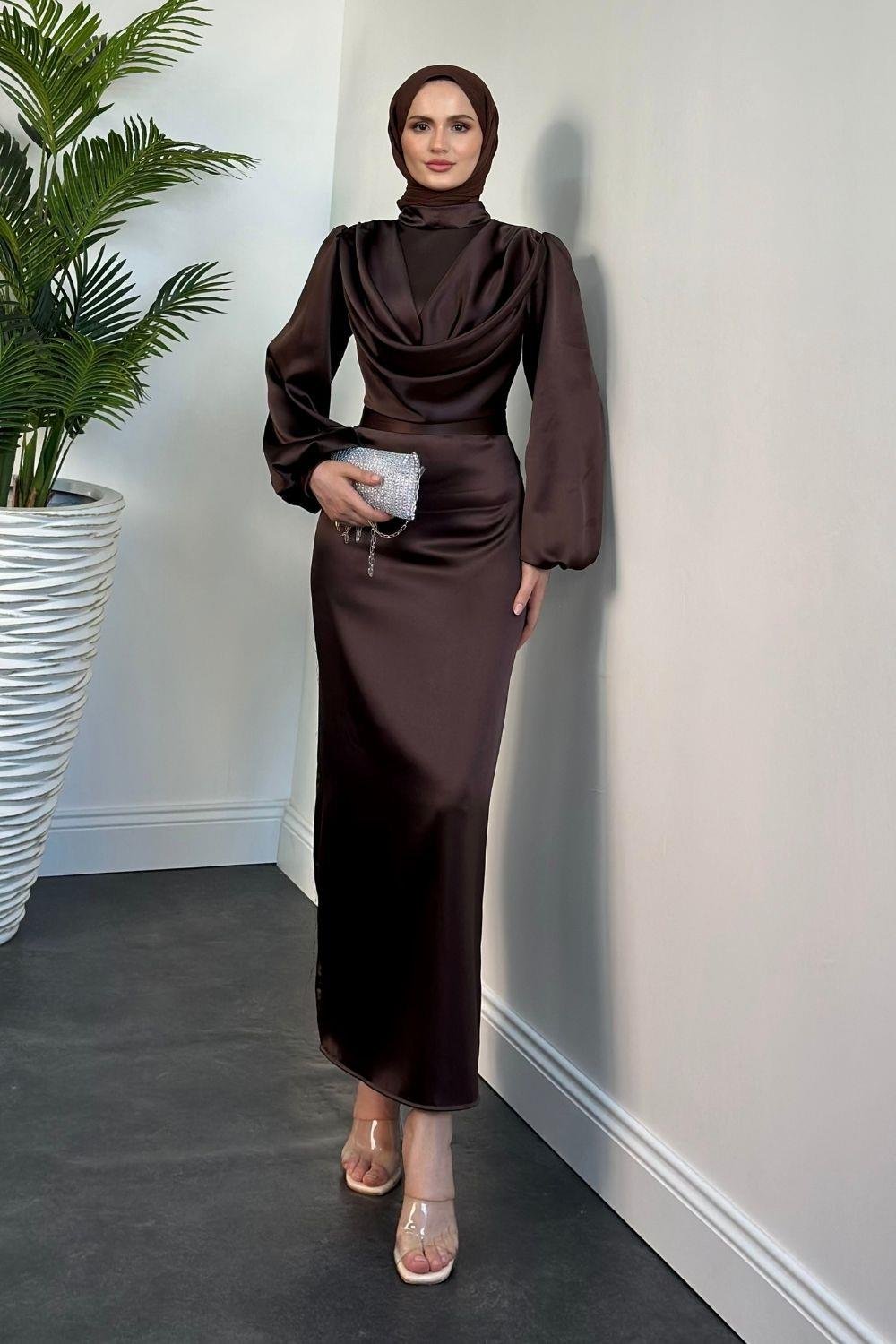 Amber Drape Detay Saten Abiye Kahverengi