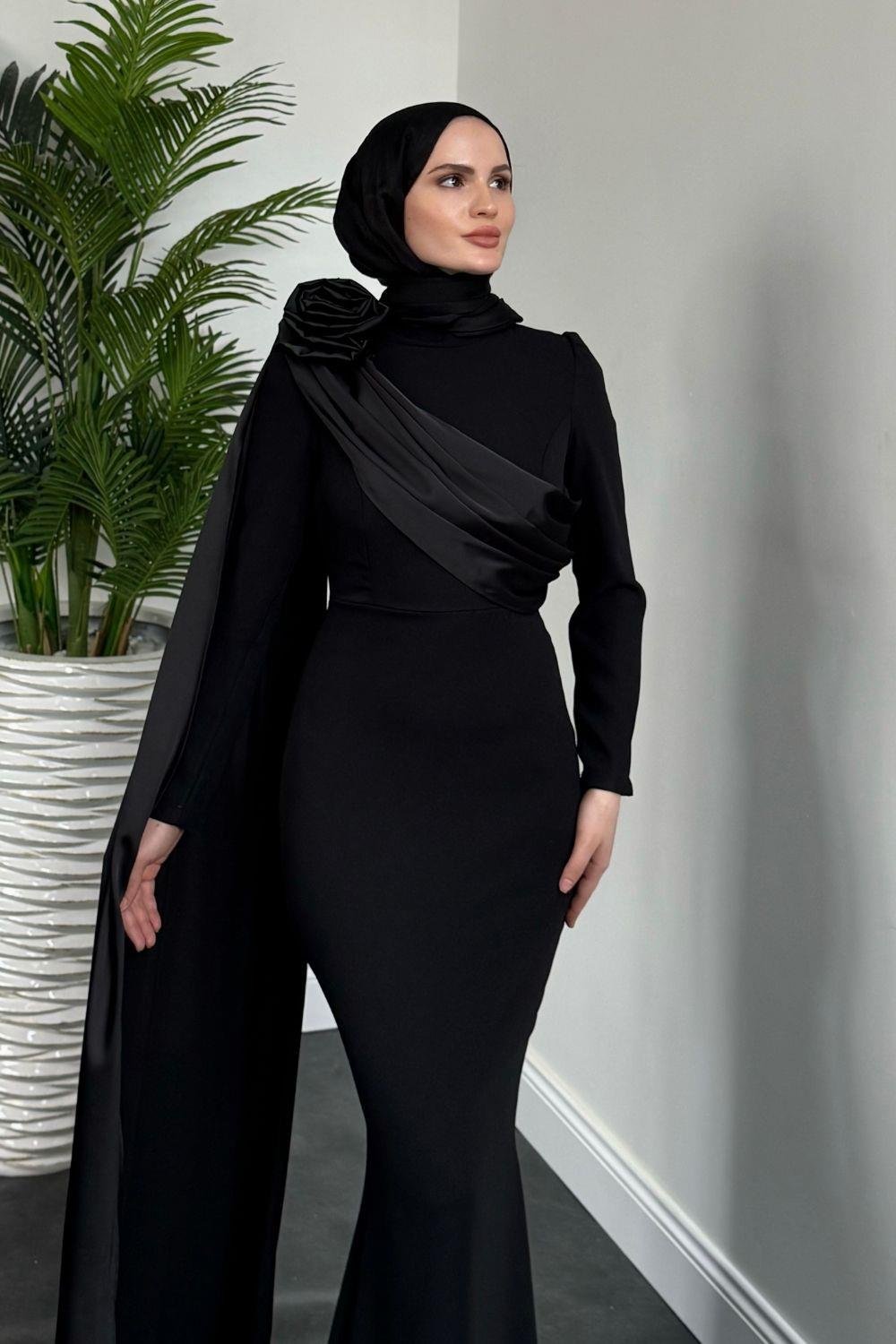 Castilya Pelerinli Omzu Gül Abiye Black