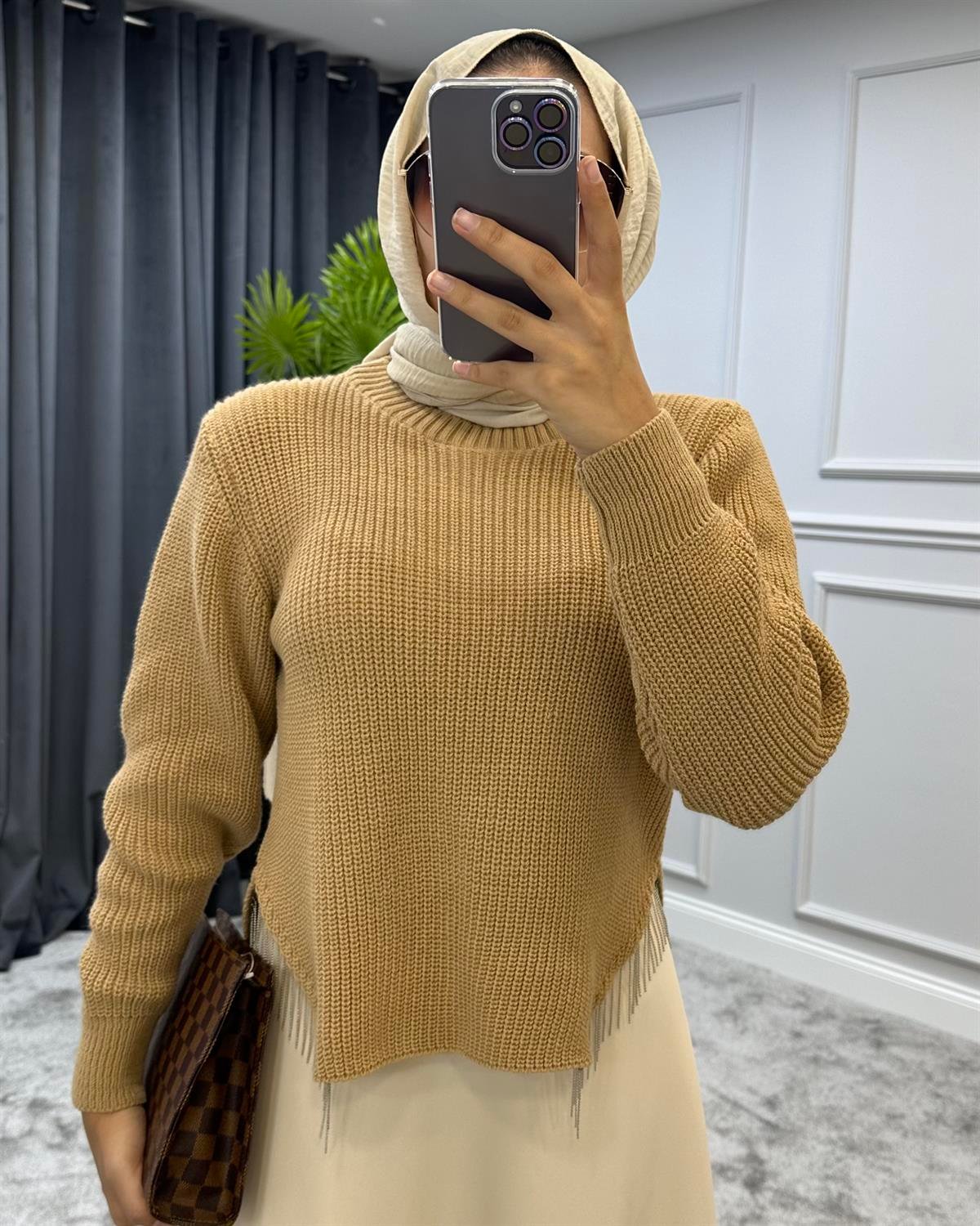 Selanik Kazak Camel