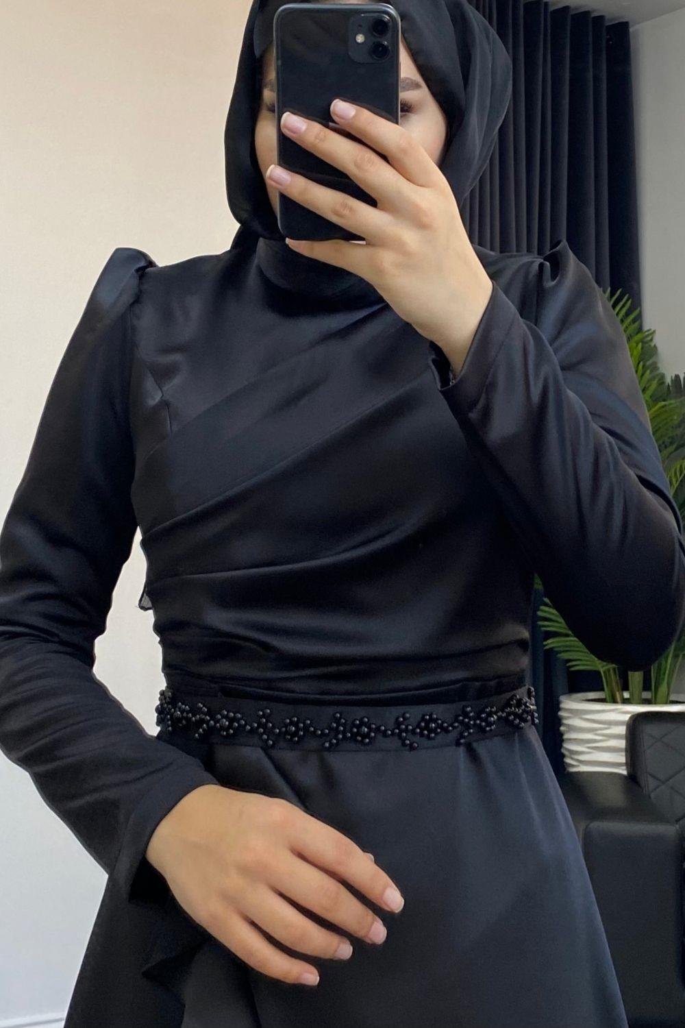 Sonya Boncuk İşleme Saten Abiye Siyah