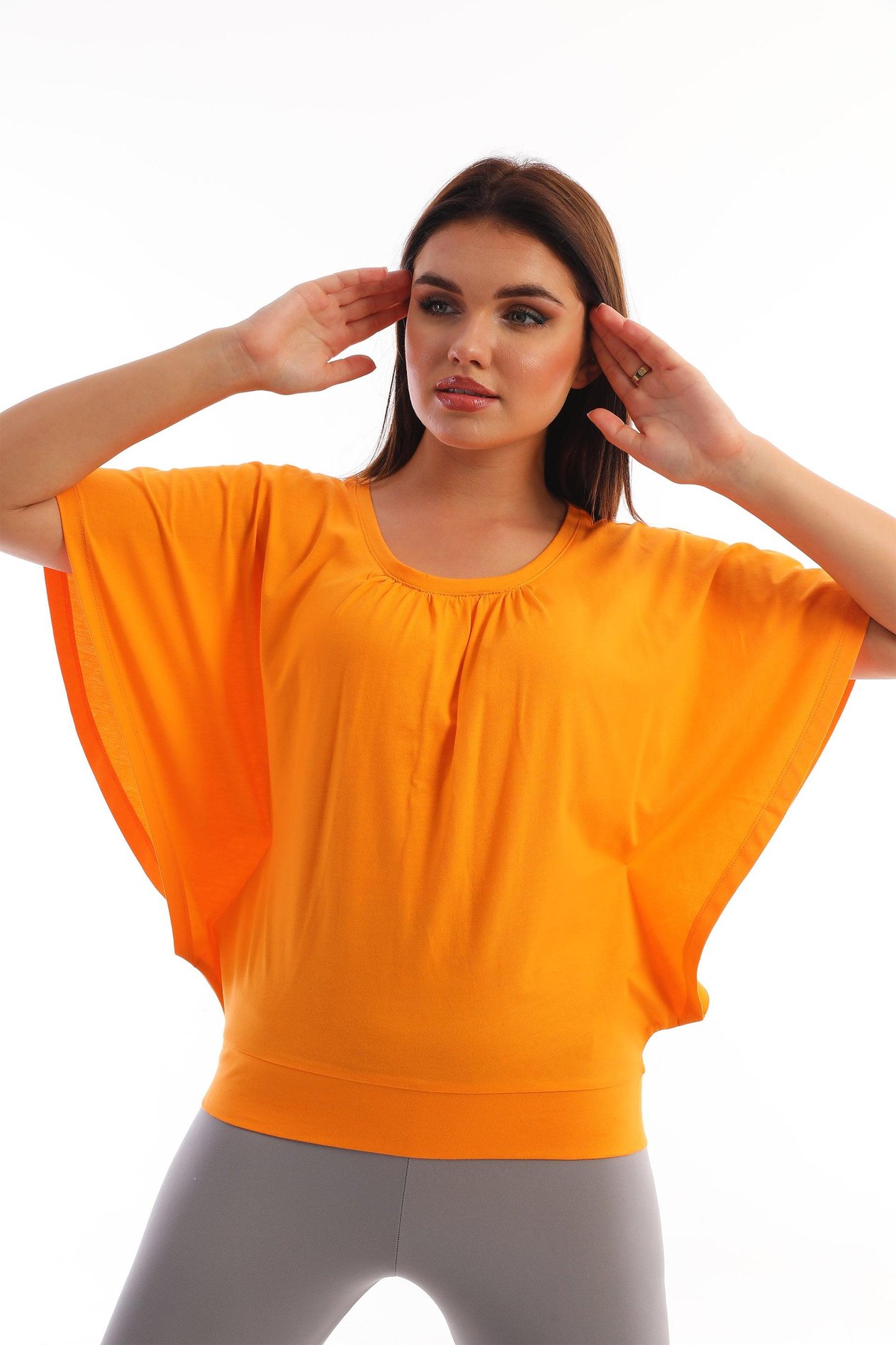 Yarasa Kol Slim Fit Bel Lastikli Pamuklu Kadın Tişört