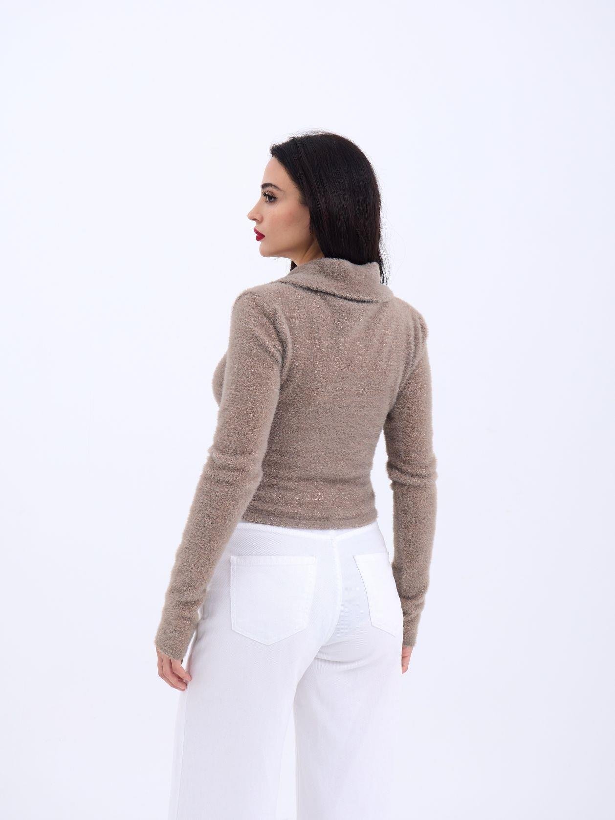 42531 TRİKO SİMLİ YAKALI CROP-KAHVE