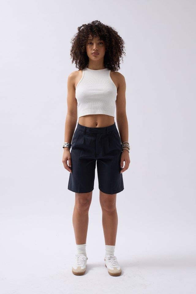 Halter Yaka Crop
