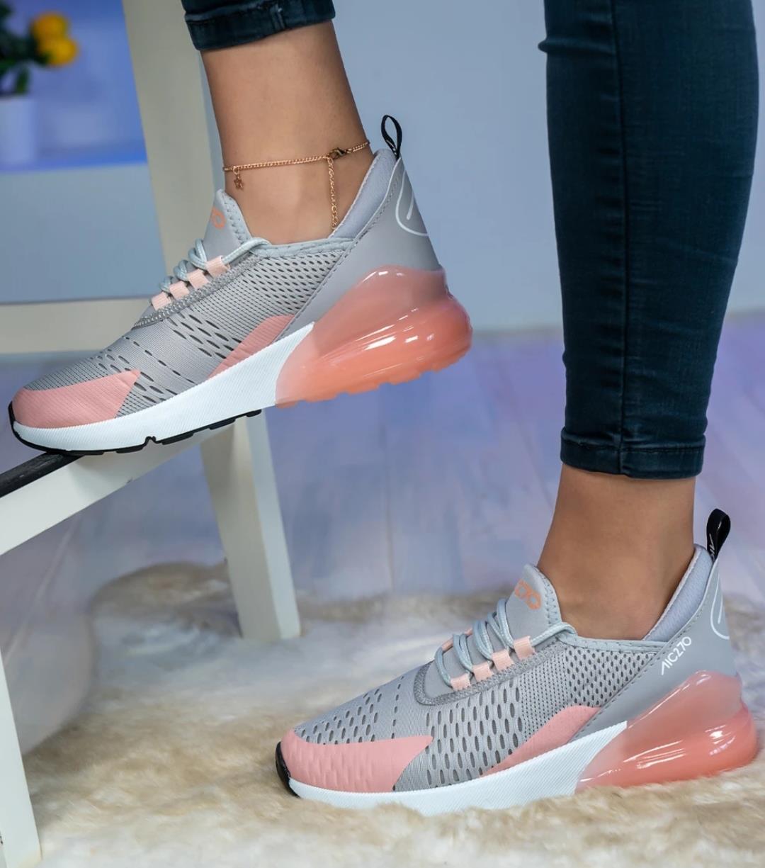 Unisex  bay bayan Nike Air 270 Spor Ayakkabı 