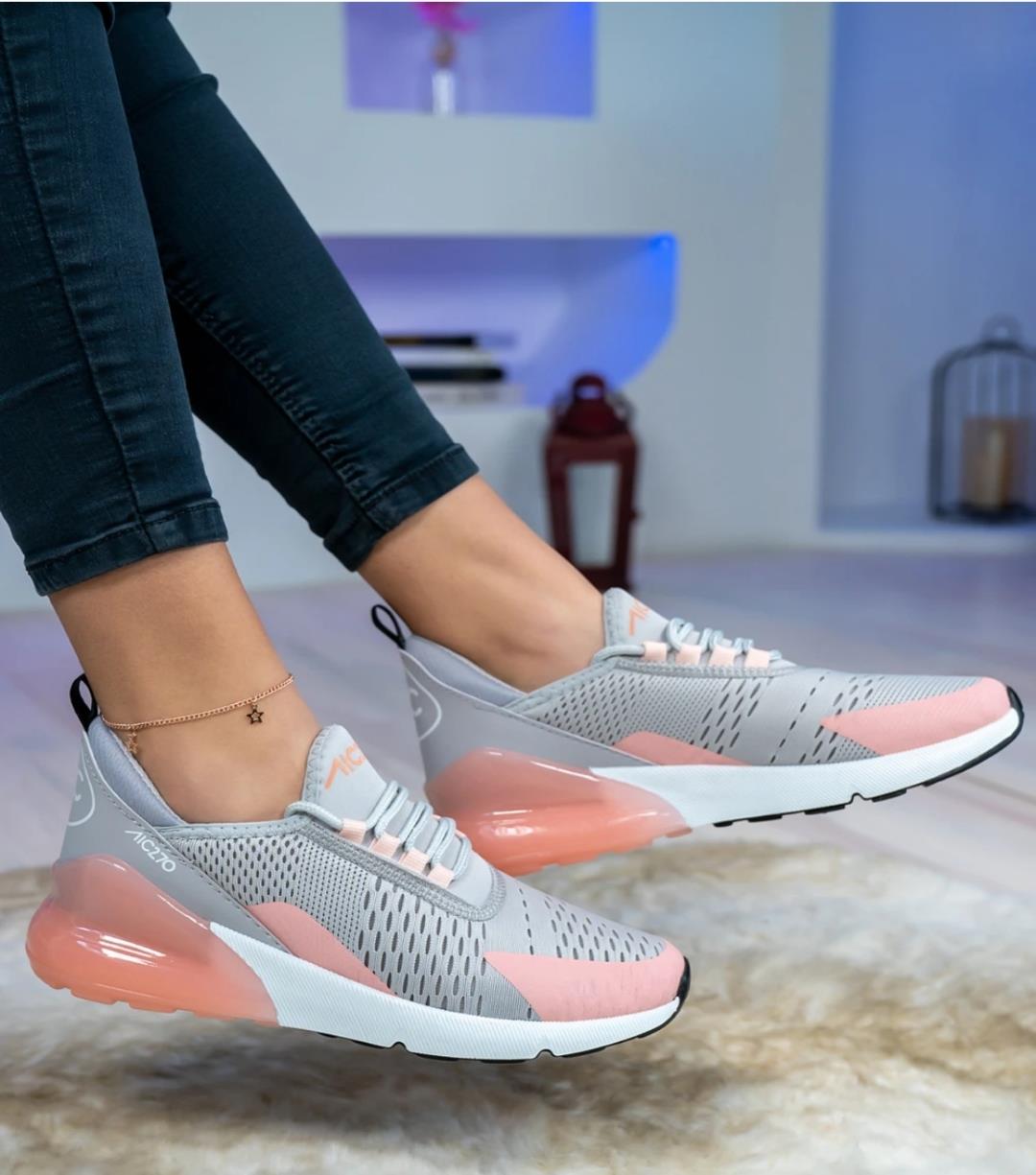 Unisex  bay bayan Nike Air 270 Spor Ayakkabı 