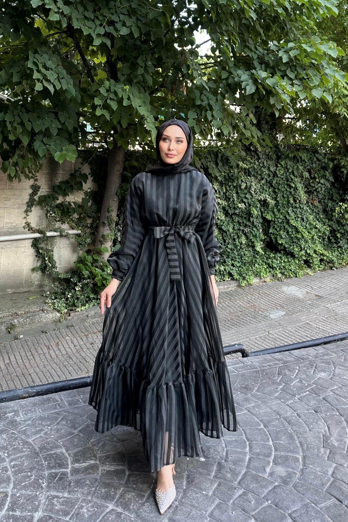 Çizgili Organze Elbise SİYAH