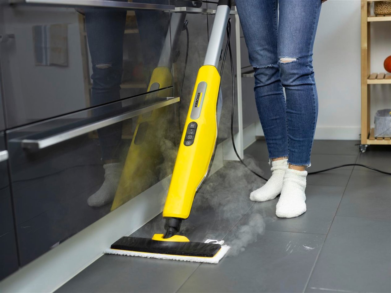 Karcher SC 3 Upright EasyFix Buharlı Temizlik Makinesi