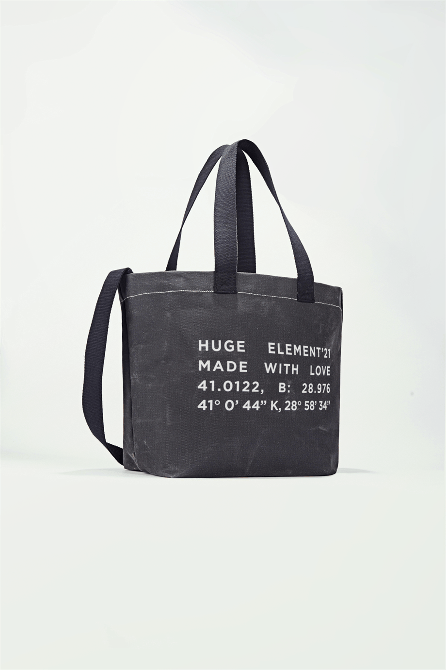 Huge Runic Basic Bag Black Co