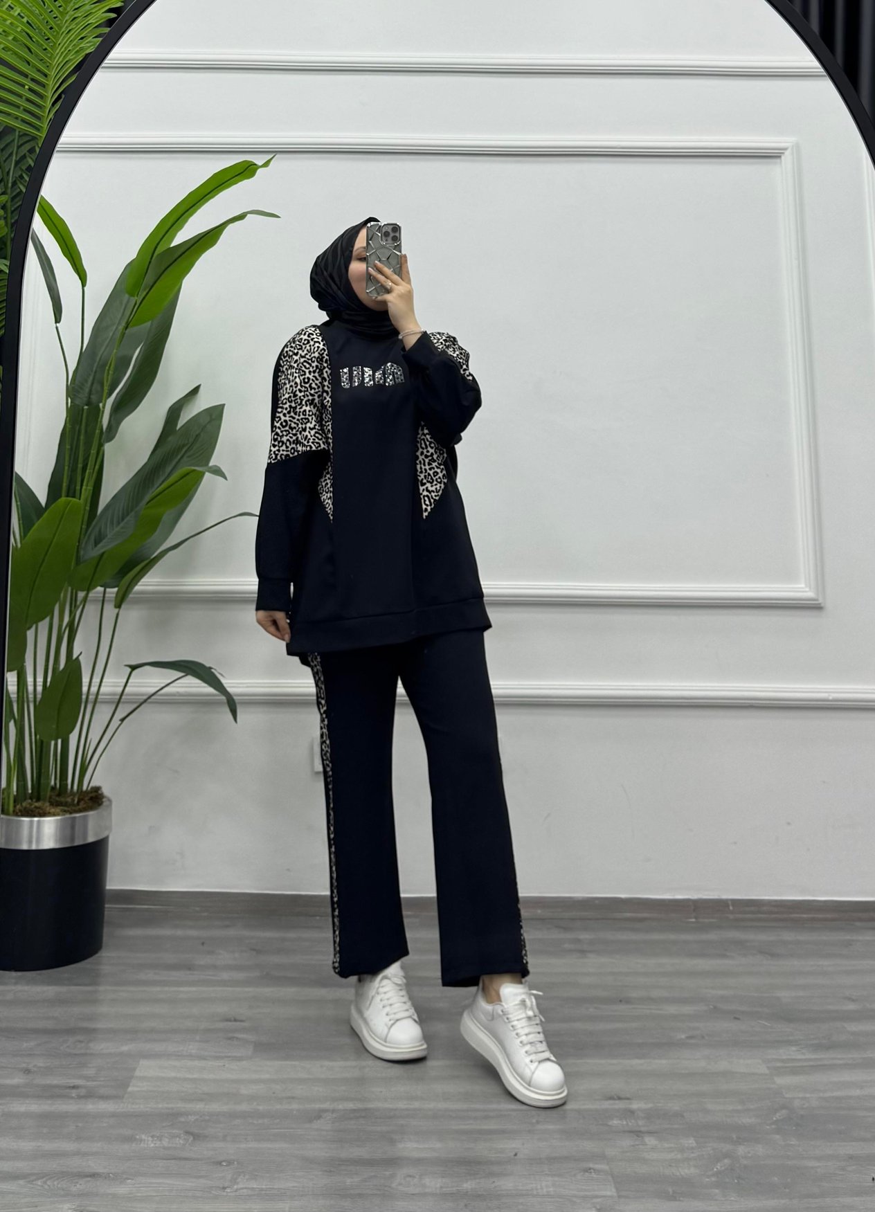 Pilise Krep Kumaş MİU Leopar  Takım siyah (22630)