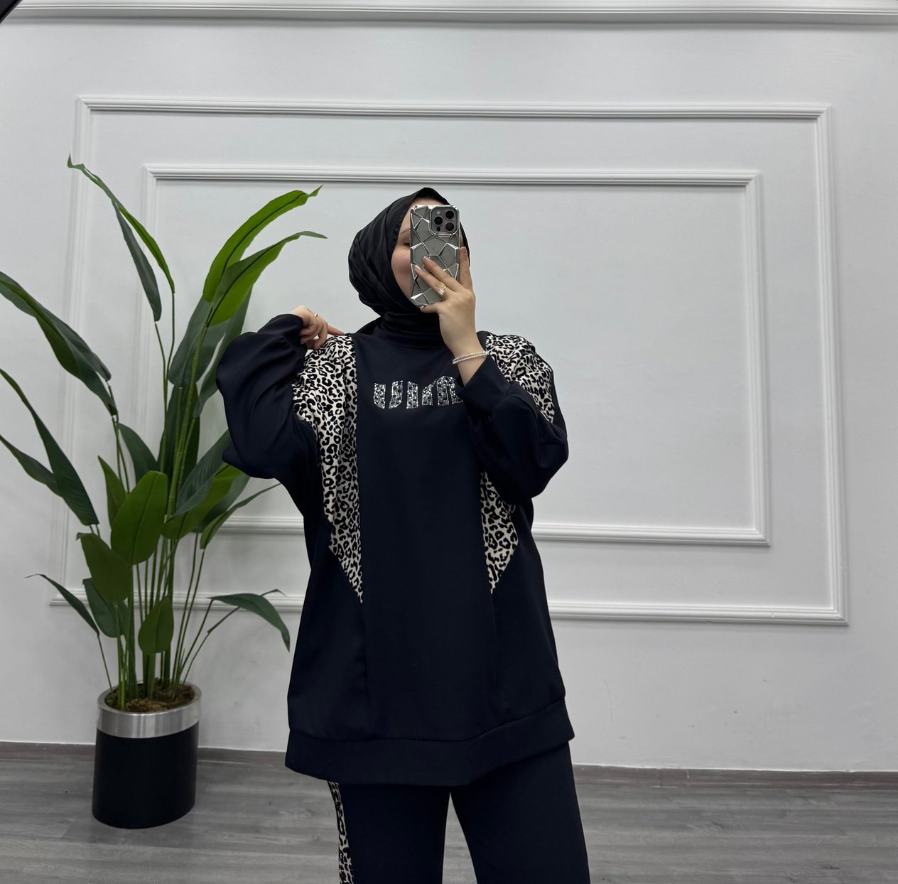 Pilise Krep Kumaş MİU Leopar  Takım siyah (22630)