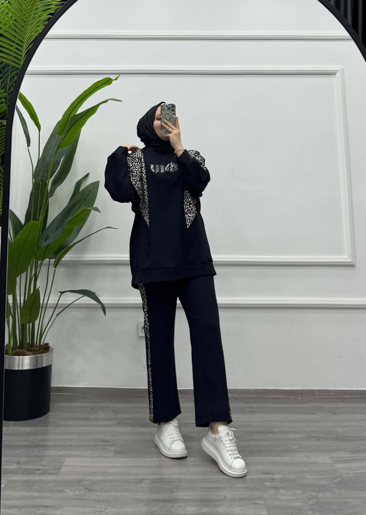 Pilise Krep Kumaş MİU Leopar  Takım siyah (22630)