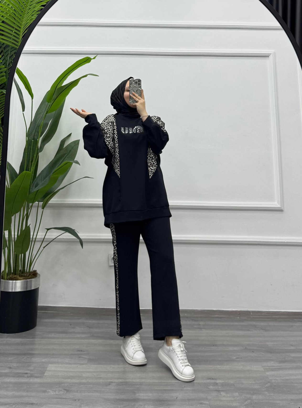 Pilise Krep Kumaş MİU Leopar  Takım siyah (22630)