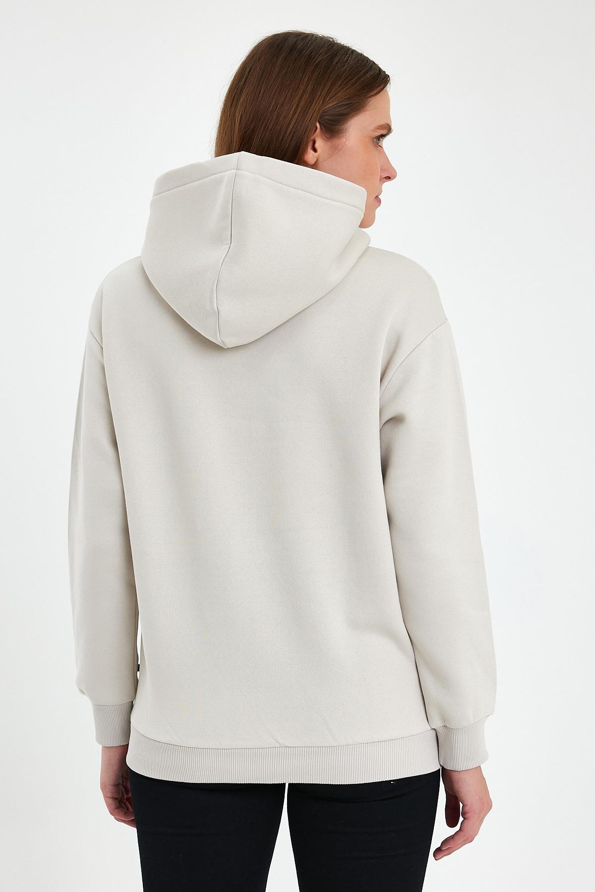 FİHA/2504-UNISEX BASKILI ŞARDONLU KAPŞONLU SWEAT - TAŞ
