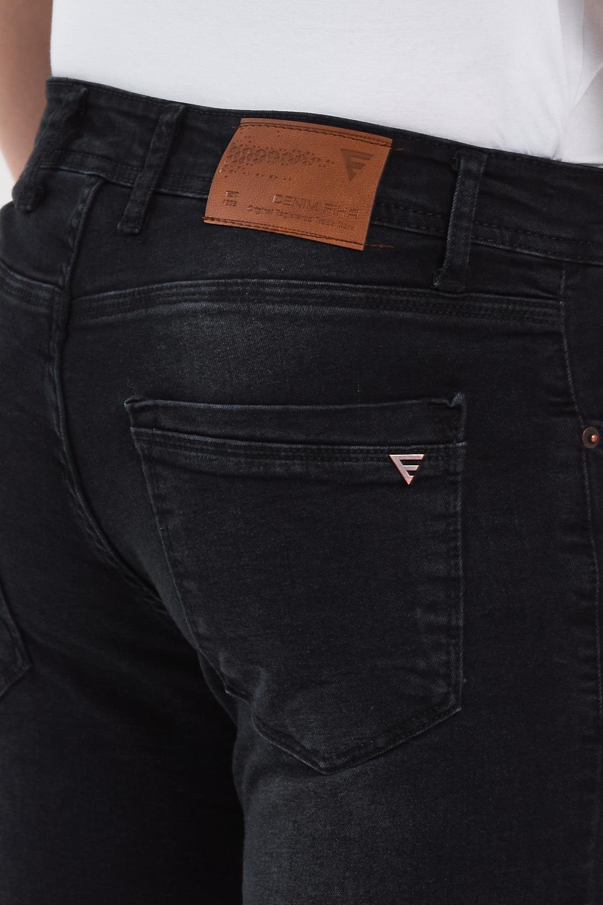 FİHA/AŞTI-8920 ERKEK TAŞLAMALI  KLASİK JEANS - SİYAH