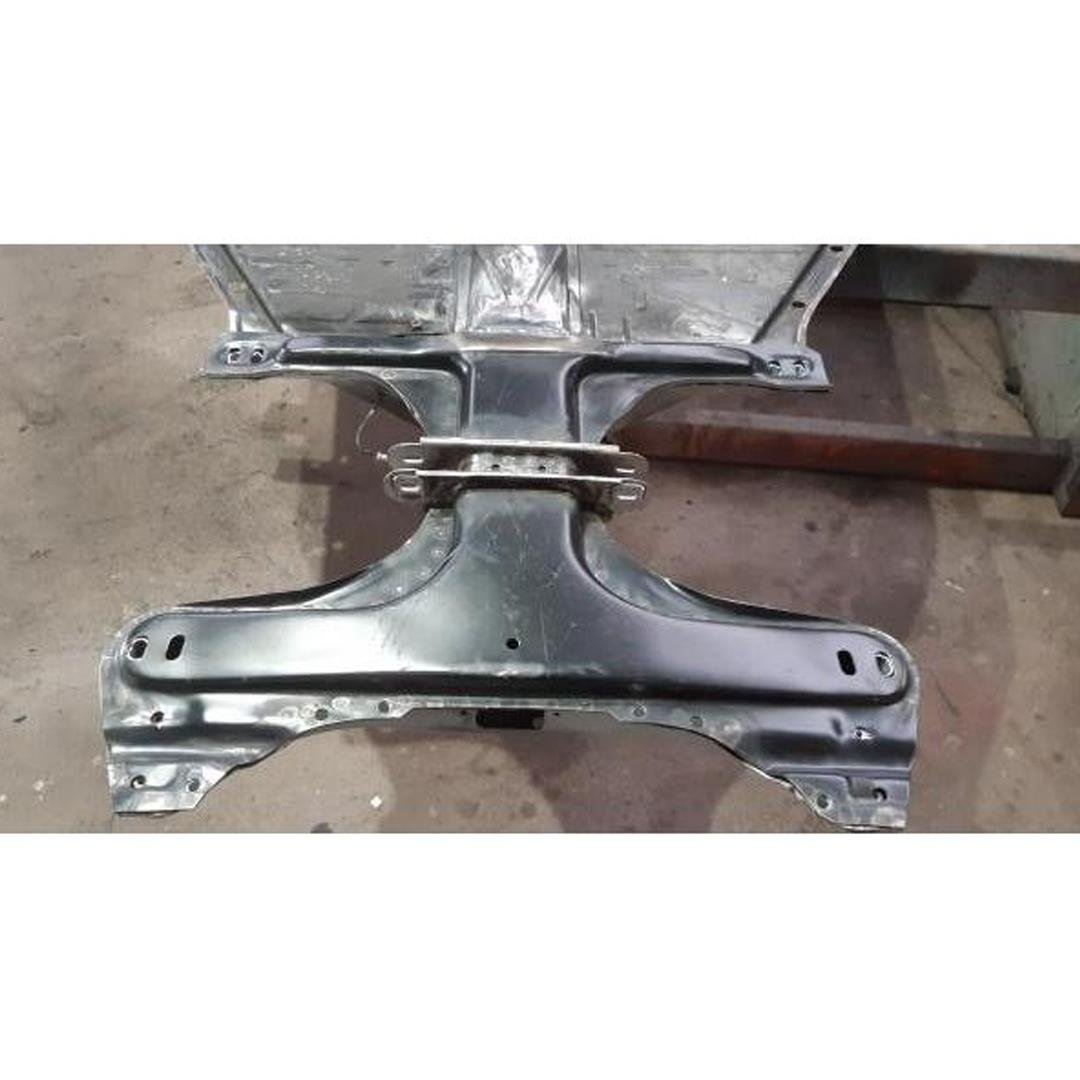 Motor Taşıyıcı Destek Çerçevesi 1302 - 1303 951300-5 133701313A JP 8183101200