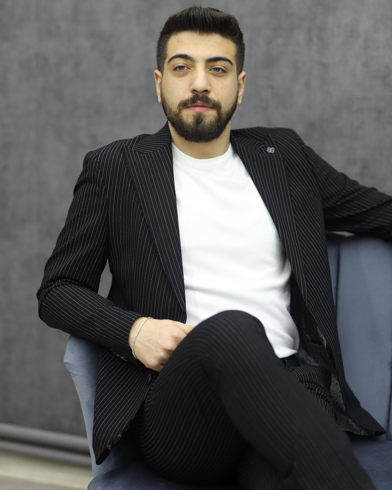 CARUTTE 60 SLİMFİT GOFRELİ TAKIM ELBİSE(SİYAH)