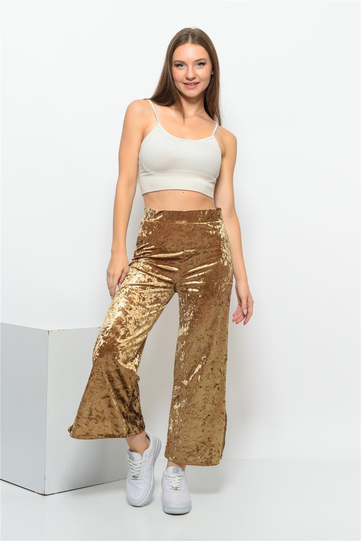 Kadın Beli Lastikli Yandan Yırtmaçlı Janjanlı Kadife Pantolon Gold