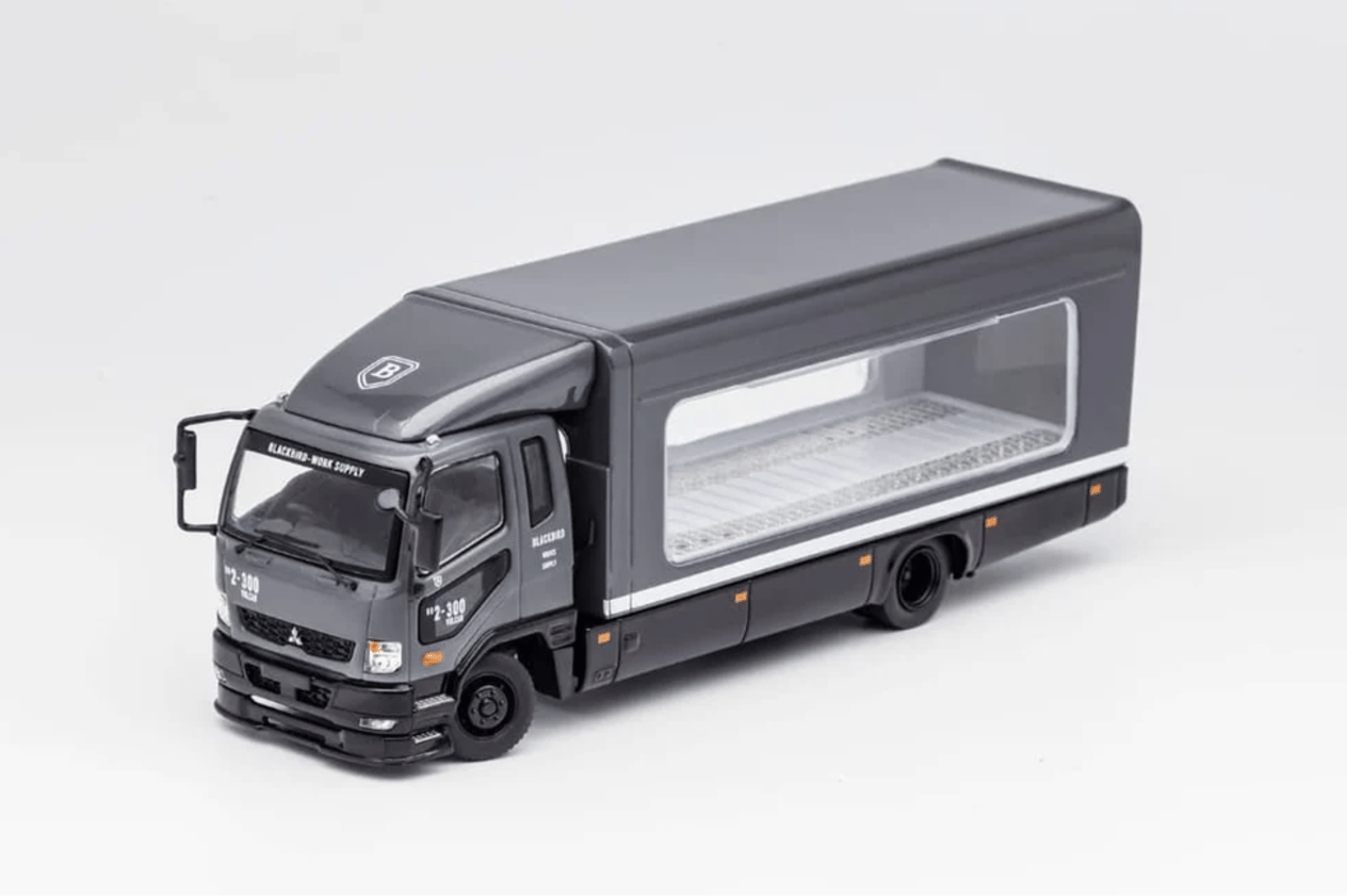 GCD Mitsubishi Fuso Fighter BlackBird 1024 2017
