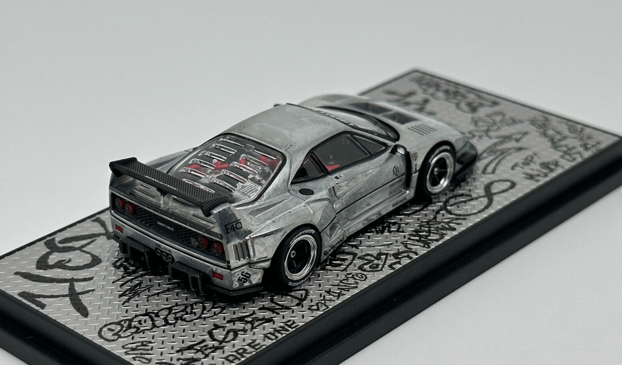 İNNO64 Ferrari F40 LBWK Matte Black Hong Kong Toycar Salon 2023 Special Edition CHASE