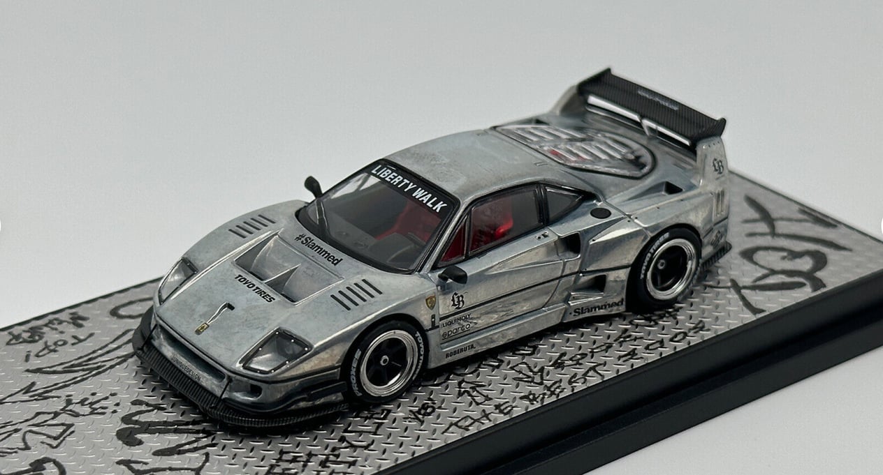 İNNO64 Ferrari F40 LBWK Matte Black Hong Kong Toycar Salon 2023 Special Edition CHASE