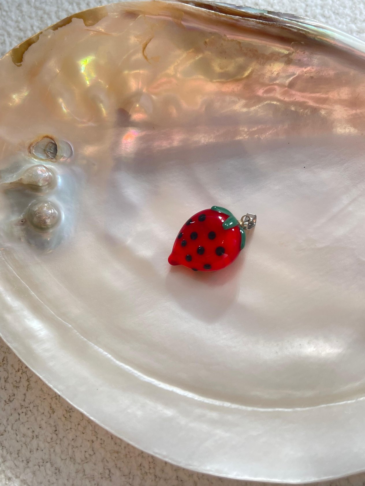 Mini Çilek Charm