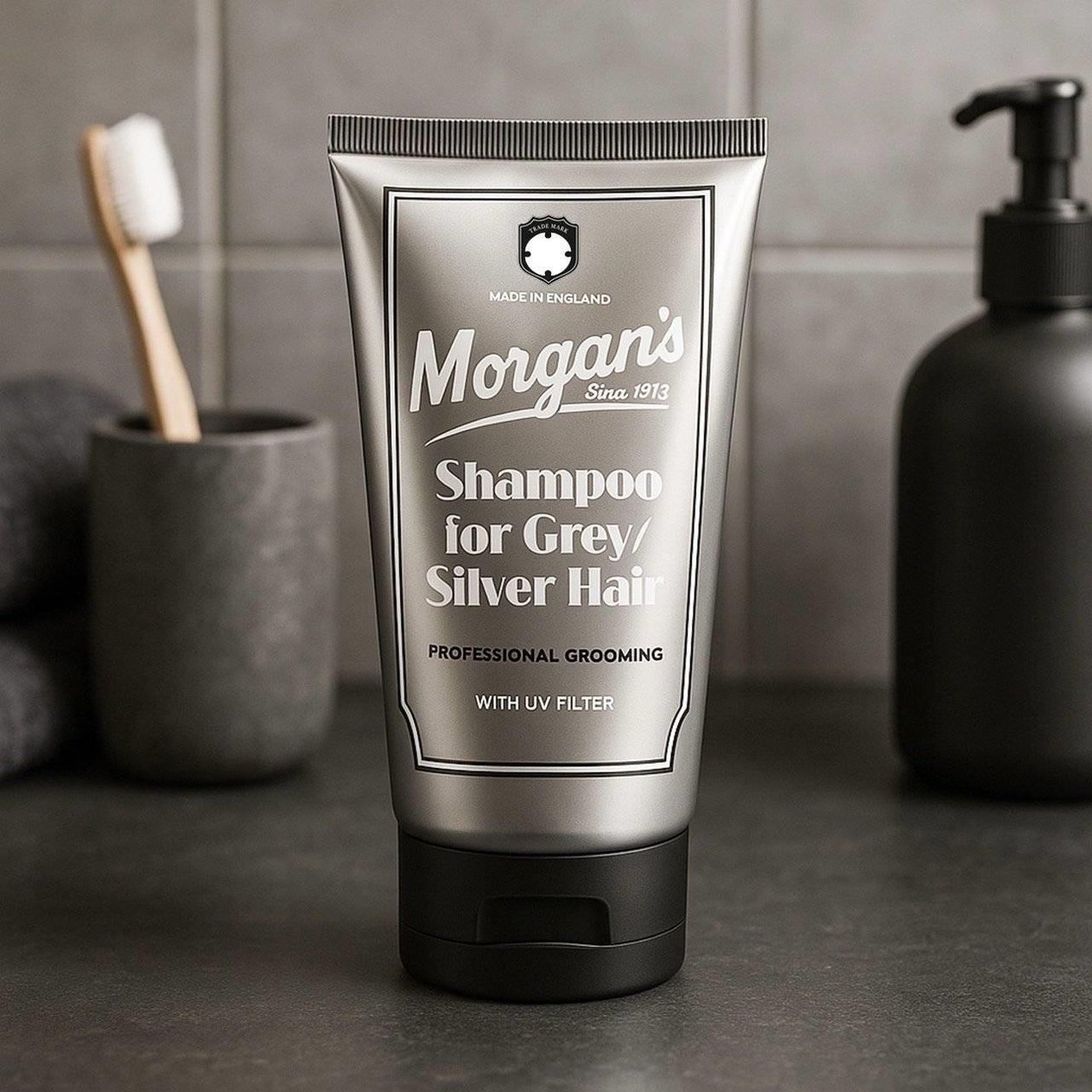 ŞampuanlarGrey & Silver Shampoo - Beyaz ve Gri Saçlar için Erkek Şampuanı 150 ml