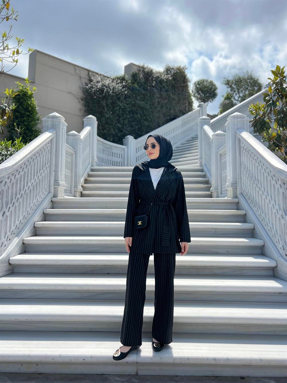 Çizgili Takım Siyah