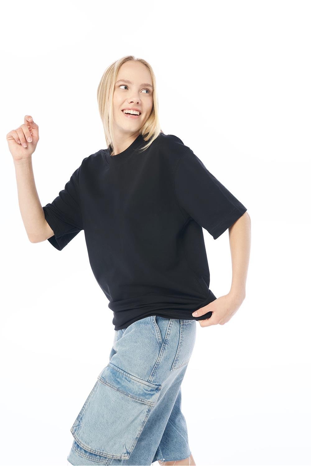 Siyah Basic T-Shirt