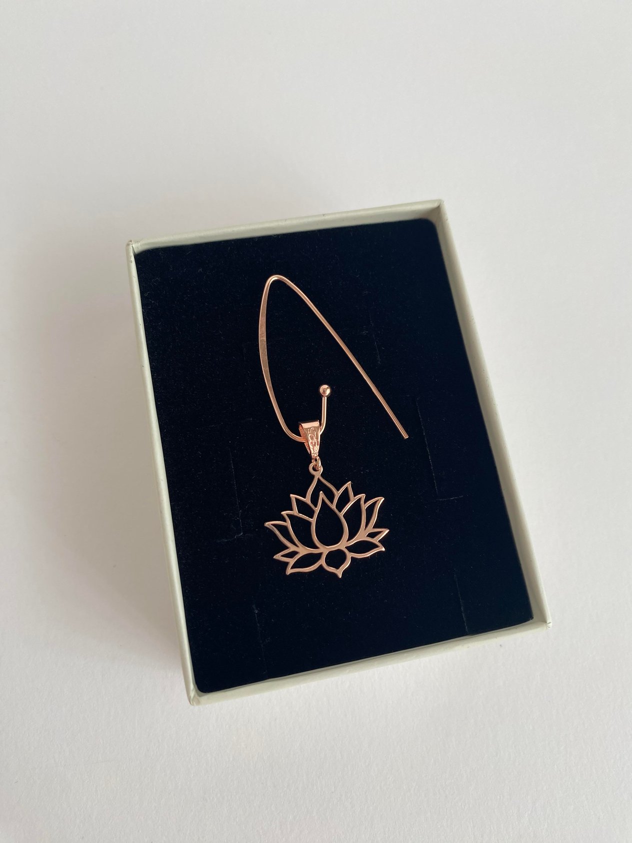 925 Ayar Gümüş Ada Lotus Küpe-Rose