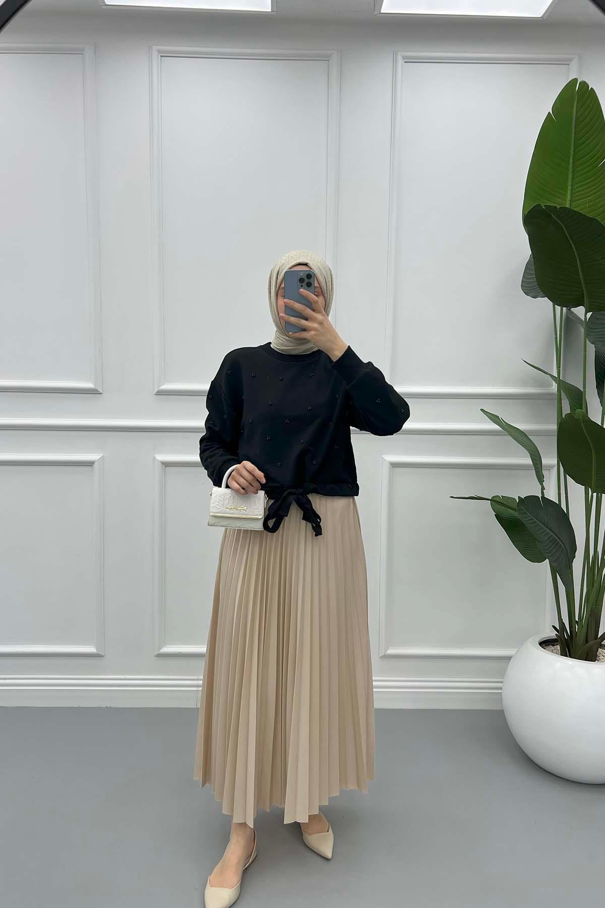 Boncuklu Kısa Sweatshirt Siyah