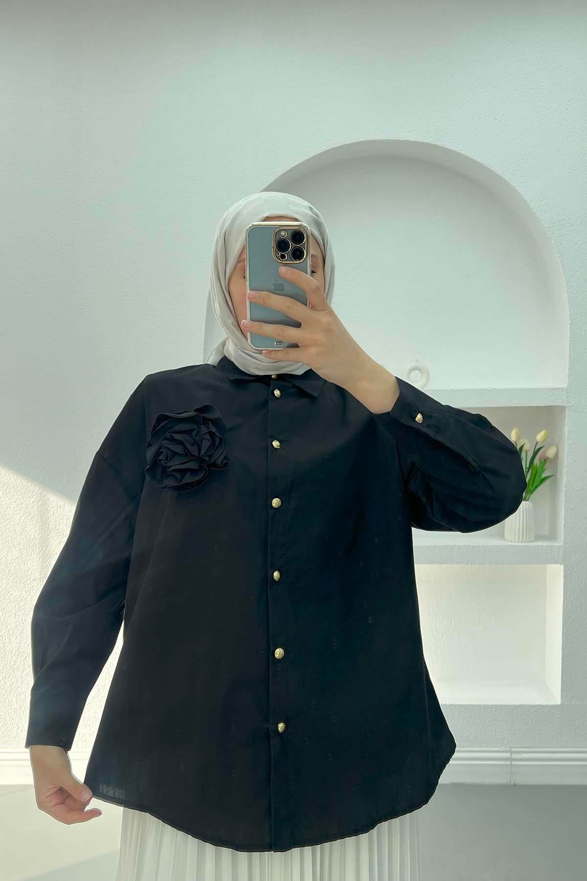 Çiçek Broşlu Gömlek Siyah