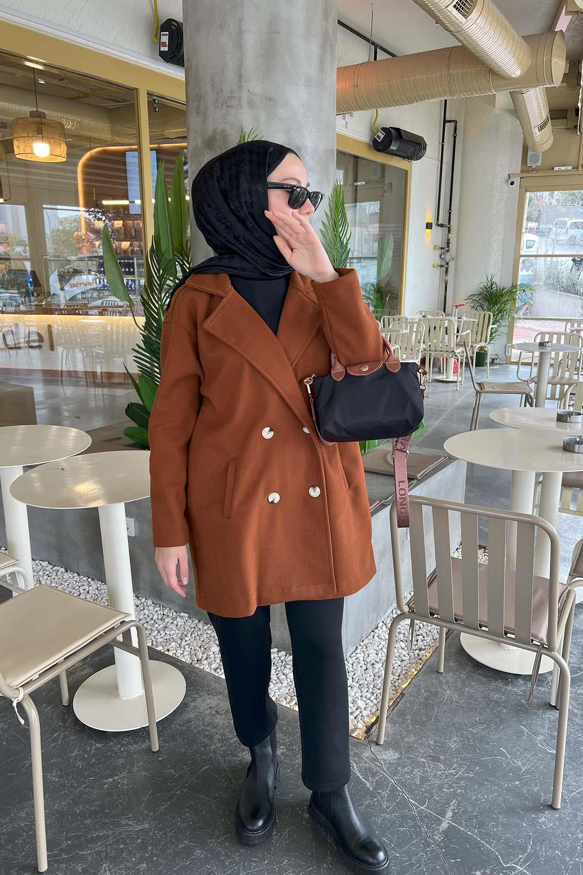 Çift Düğme Kısa Kaşe Kaban Kahve