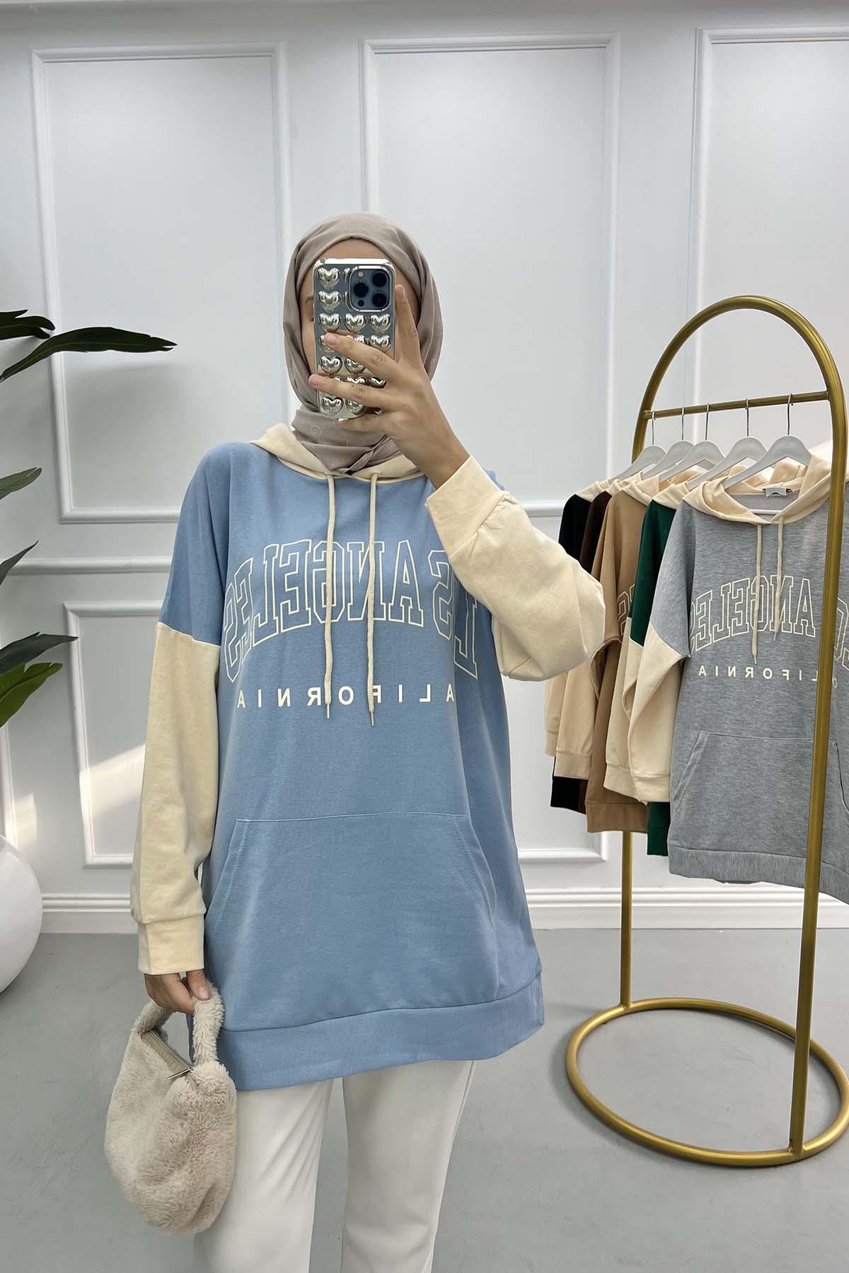Çift Renkli Yazılı Sweatshirt Mavi