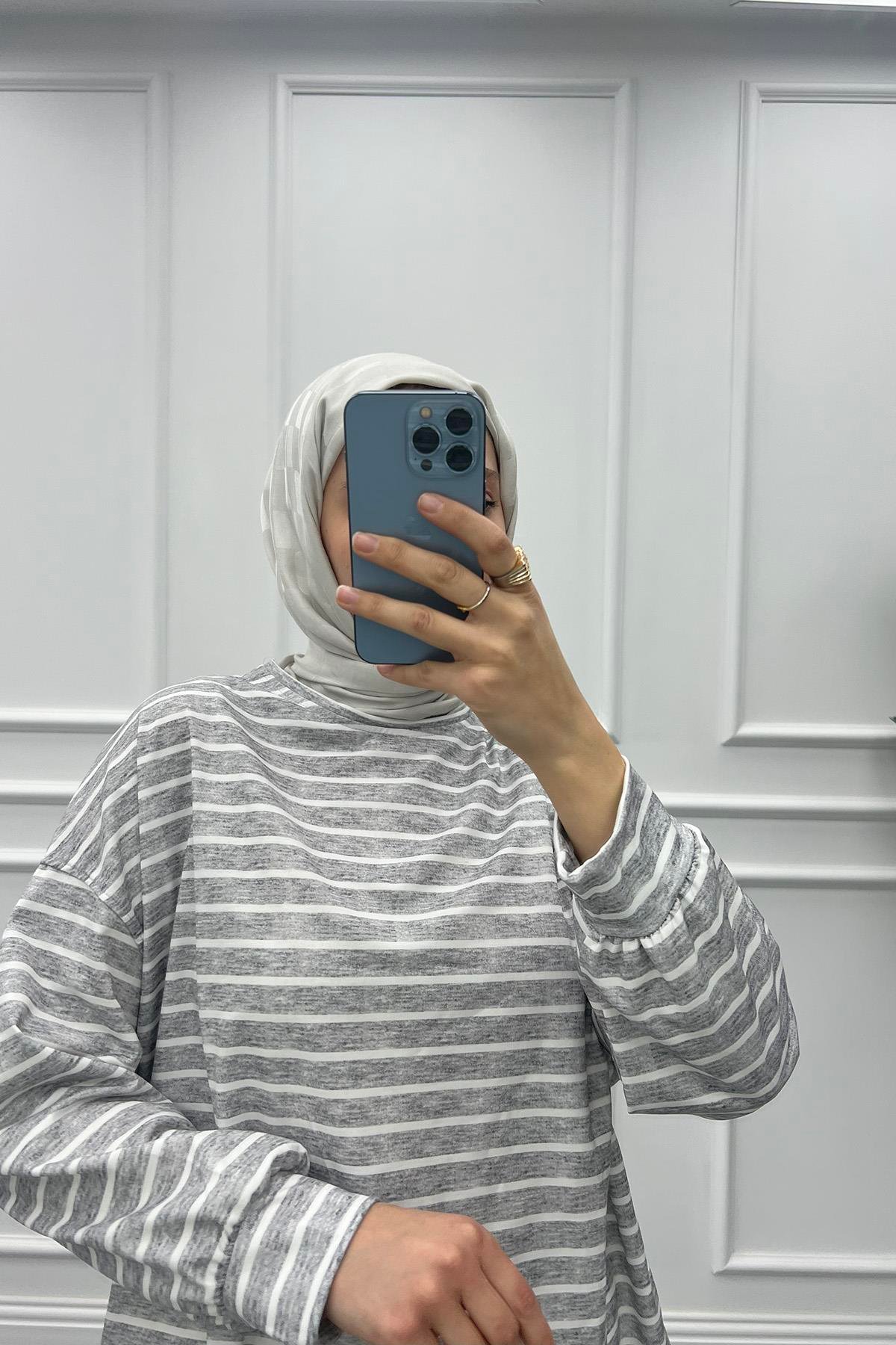 Çizgili Bluz Gri
