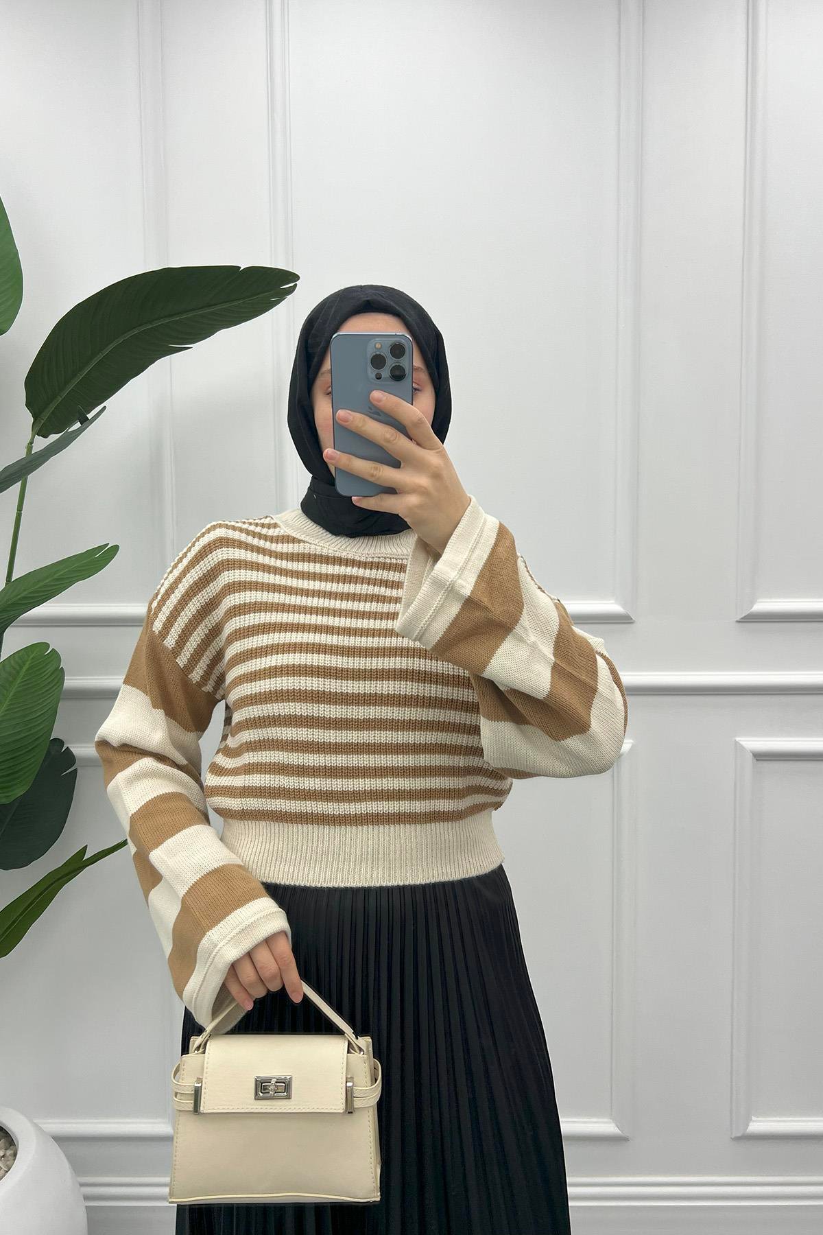 Çizgili Crop Kazak Kahve