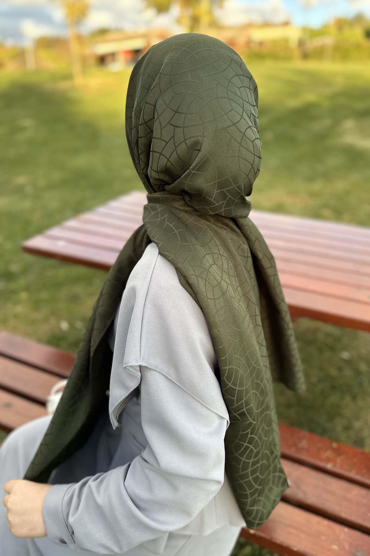 Desenli Şal Haki