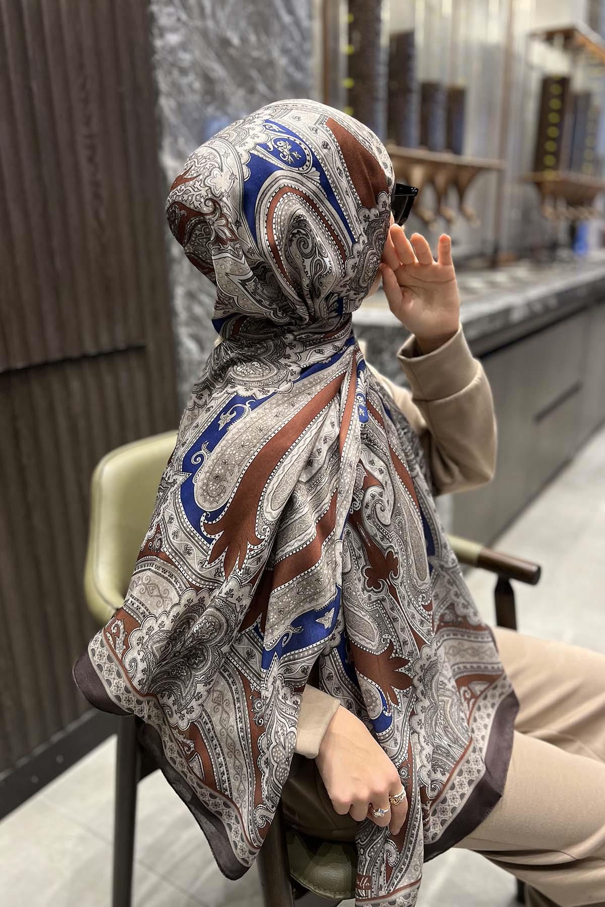 Etnik Desenli Şal Acı Kahve