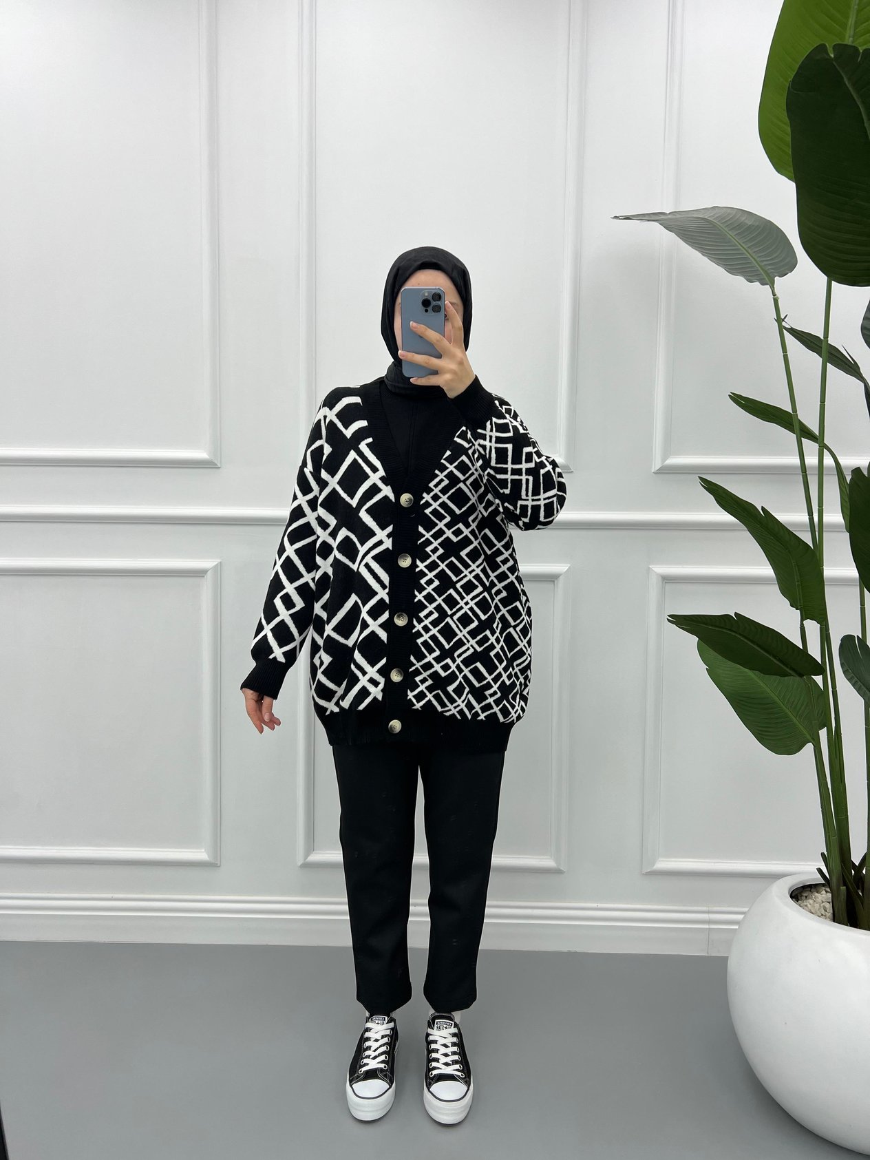 Geometrik Desen Triko Hırka Siyah