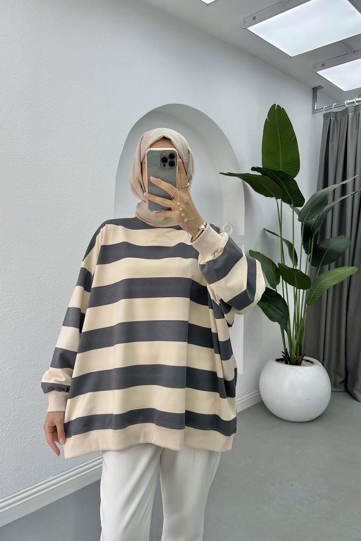 Kalın Çizgili Oversize Sweatshirt Füme