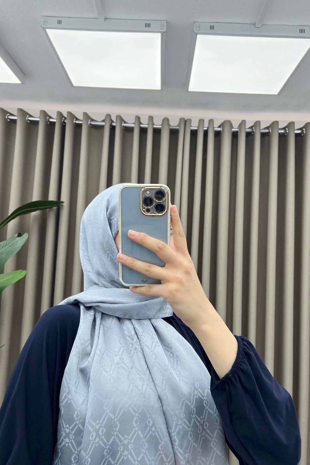Kare Desenli Şal Açık Gri