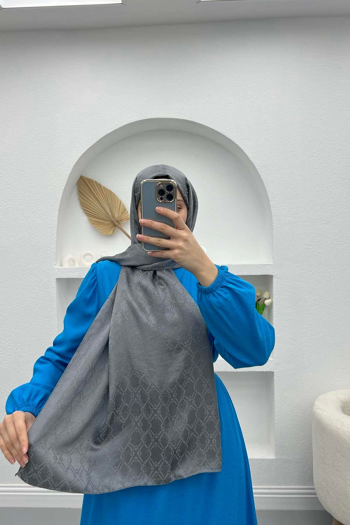 Kare Desenli Şal Gri