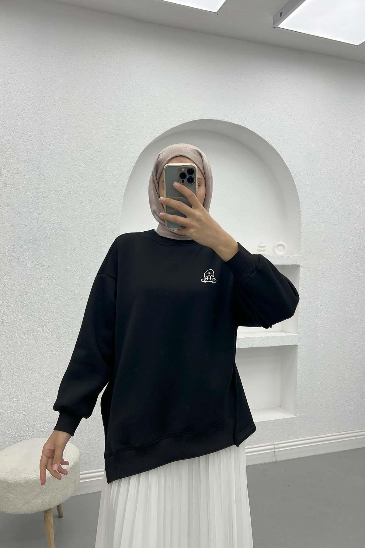 Kol Yırtmaçlı Üç İplik Sweatshirt Siyah