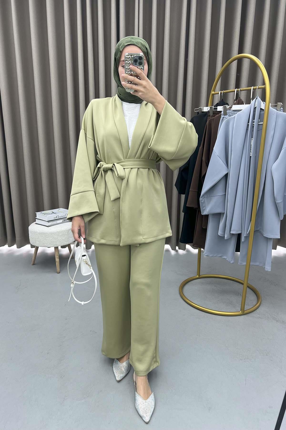 Kuşaklı Scuba Takım Soft Yeşil